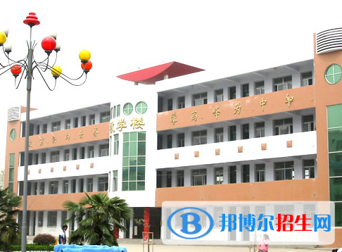 南陽信息工程學(xué)校怎么樣、好不好