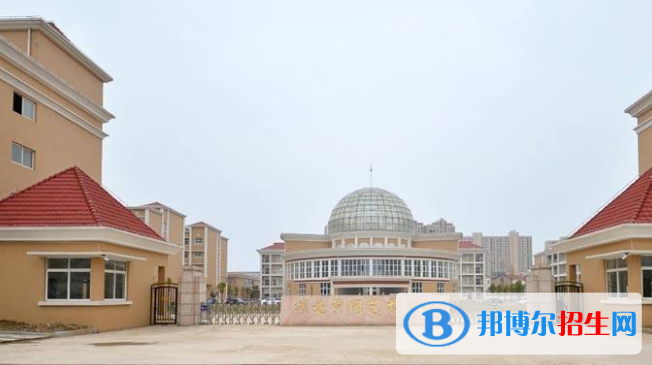 黃岡藝術(shù)學校2020年報名條件、招生要求、招生對象