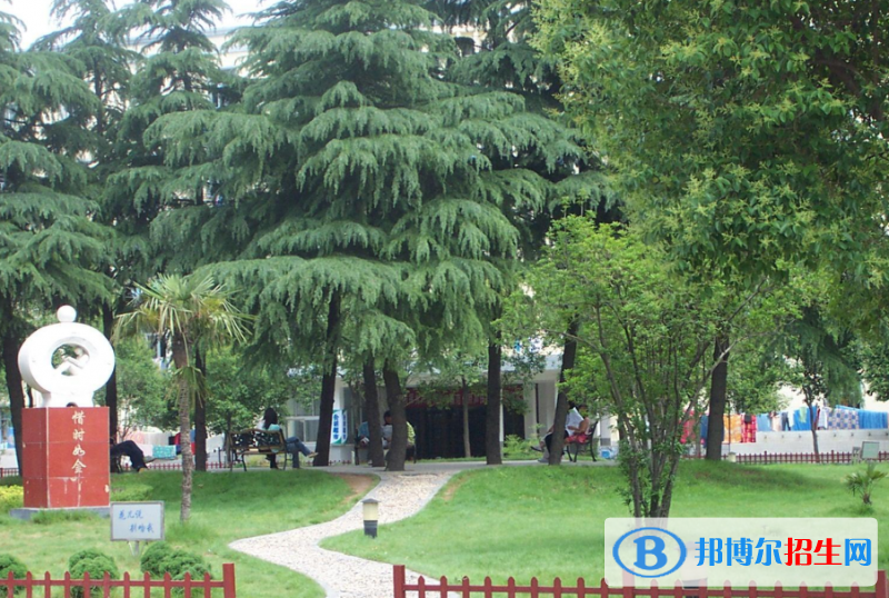 河南駐馬店財(cái)經(jīng)學(xué)校2021年報(bào)名條件、招生要求、招生對(duì)象