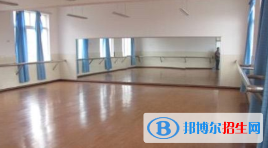 興業(yè)中等職業(yè)技術(shù)學(xué)校2020年有哪些專(zhuān)業(yè) 