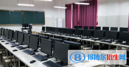 興業(yè)中等職業(yè)技術(shù)學(xué)校2020年報名條件、招生要求、招生對象 