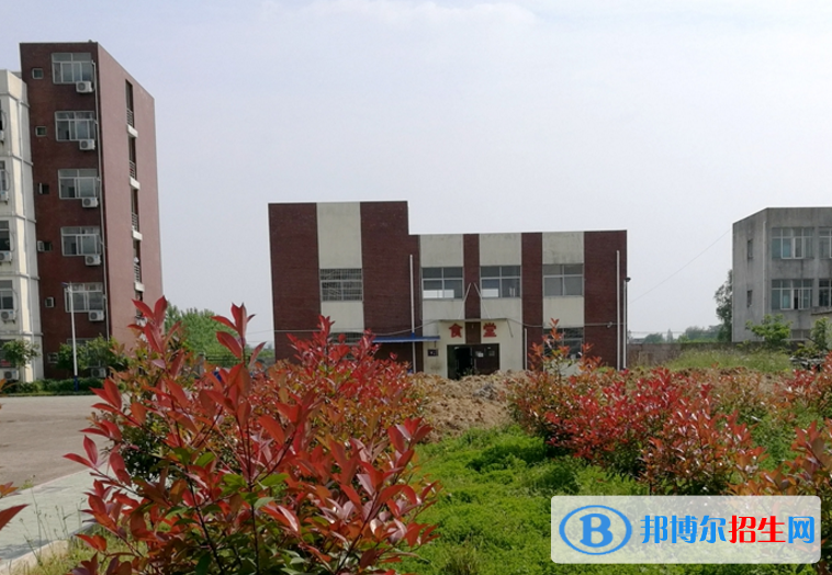 湖北前程交通職業(yè)技術(shù)學(xué)校st