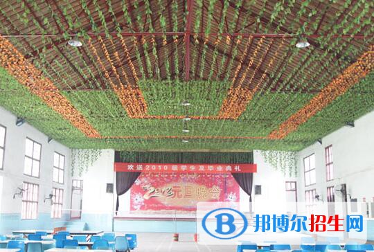 孝感第二技工學(xué)校2020年報(bào)名條件、招生要求、招生對象