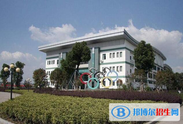 臨海市高級(jí)職業(yè)中學(xué)2020年報(bào)名條件、招生要求、招生對(duì)象