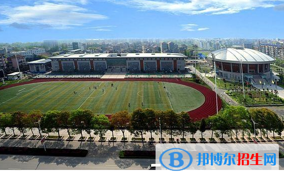潛江職業(yè)教育中心2020年招生辦聯(lián)系電話