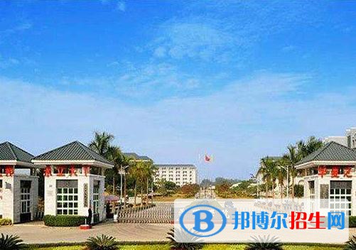 廣州2020年初中生怎么考汽修學(xué)校