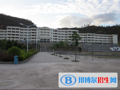 保山隆陽區(qū)職業(yè)技術(shù)學(xué)校2020年有哪些專業(yè)