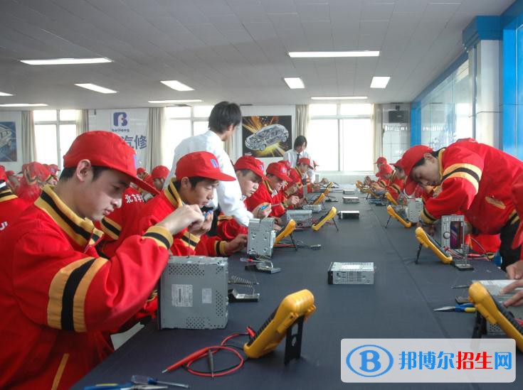 廣州2020年哪個學(xué)校有汽修學(xué)校