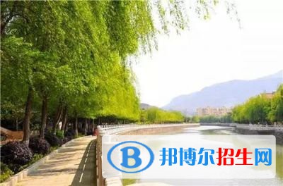 華坪縣職業(yè)高級(jí)中學(xué)怎么樣、好不好