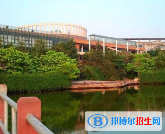 宜昌體育運(yùn)動(dòng)學(xué)校2020年報(bào)名條件、招生要求、招生對(duì)象