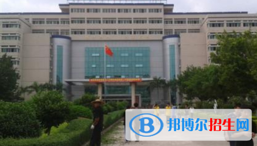 梅州技師學院2020年招生辦聯(lián)系電話