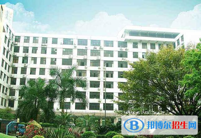 廣州2020年初中生有哪些汽修學(xué)校