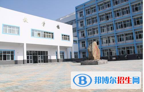建始中等職業(yè)技術(shù)學(xué)校2020年報(bào)名條件、招生要求、招生對(duì)象