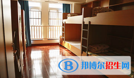 成都七中嘉祥外國(guó)語(yǔ)學(xué)校高中部