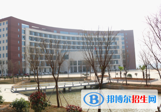 寧都技工學(xué)校2020年報(bào)名條件、招生要求、招生對(duì)象