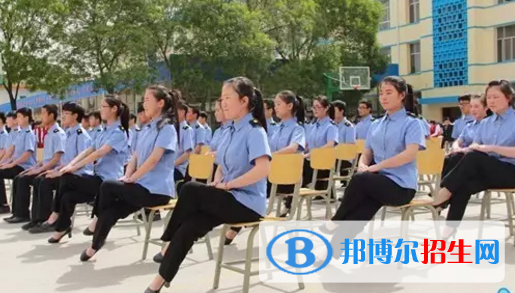 甘肅軌道交通運(yùn)輸技工學(xué)校2020年報(bào)名條件、招生要求、招生對(duì)象