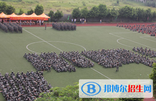 廣東華文航空藝術(shù)職業(yè)學(xué)校2020年報名條件、招生要求、招生對象