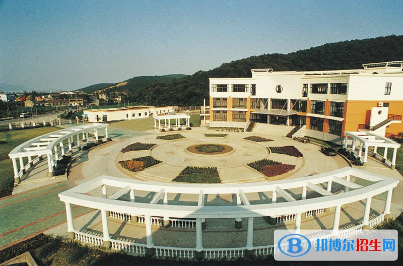 無錫2020年鐵路學(xué)校好的大專學(xué)校