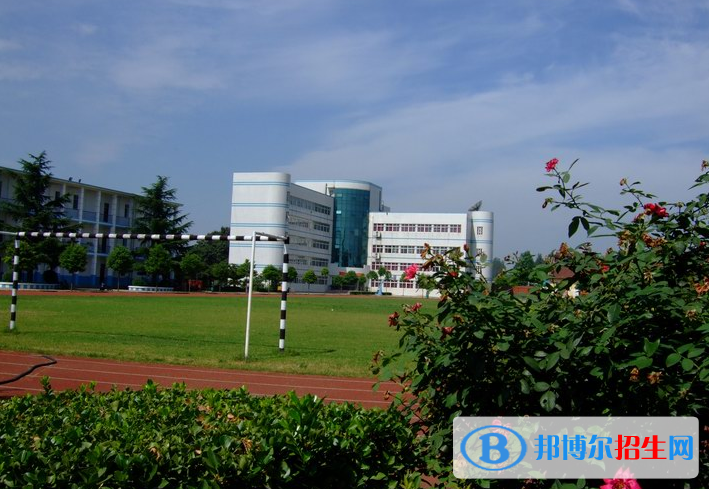 南陽建筑工程學校怎么樣、好不好