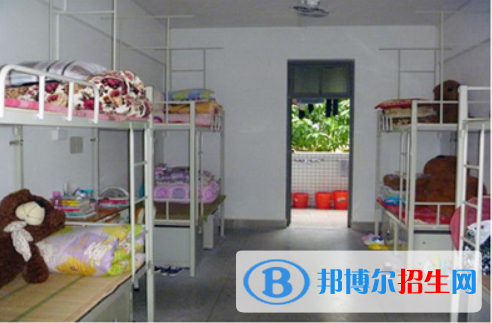 江門工貿(mào)職業(yè)技術學校2020年宿舍條件