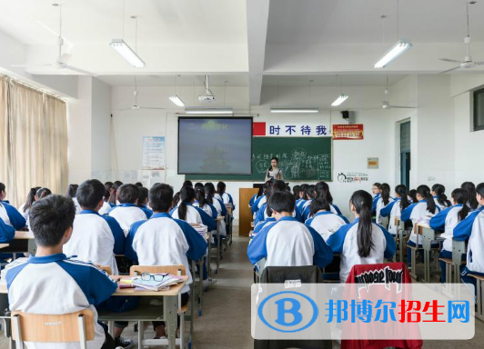 蕪湖醫(yī)藥衛(wèi)生學(xué)校網(wǎng)站網(wǎng)址