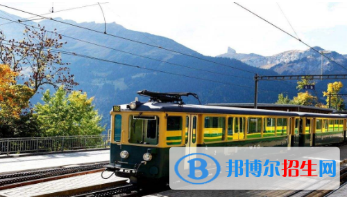 貴陽2020年職高和鐵路學(xué)校有哪些區(qū)別