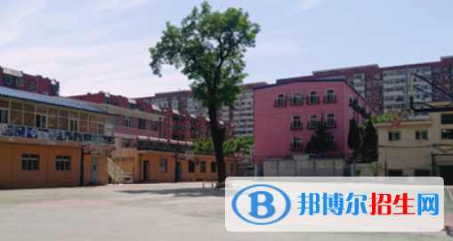 杜威國際學(xué)校