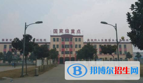開(kāi)封現(xiàn)代科技中等職業(yè)技術(shù)學(xué)校2021年報(bào)名條件、招生要求、招生對(duì)象