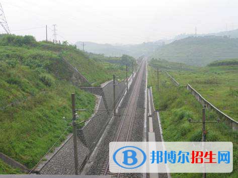成都2020年鐵路學校哪個比較好