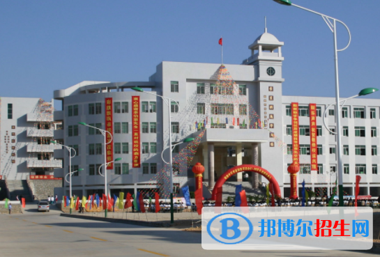 臺山敬修職業(yè)技術學校2020年招生辦聯(lián)系電話