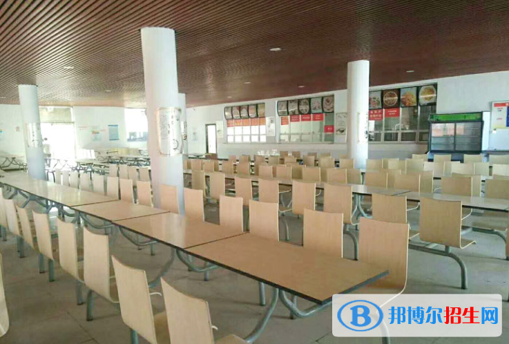 鄭州長(zhǎng)城科技中等專業(yè)學(xué)校2021年宿舍條件