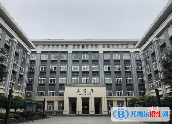 重慶2022年哪些大專有汽修學(xué)校
