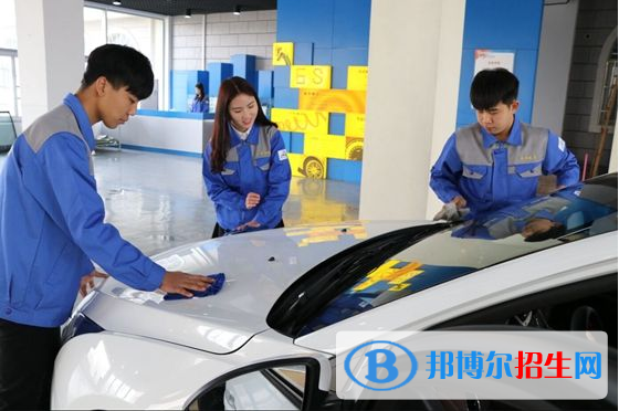 重慶2022年汽修學(xué)校里面有哪些專業(yè)
