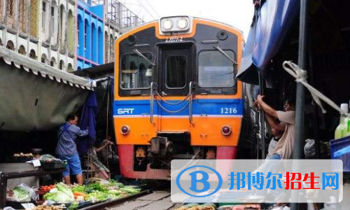 六盤水2020年初中生可以上鐵路學(xué)校嗎
