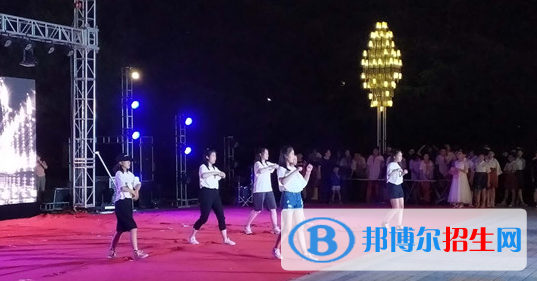 石家莊康福外國語學(xué)校怎么樣、好不好
