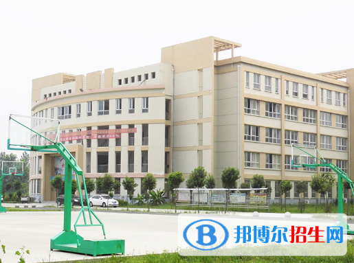 阜陽工商貿(mào)易學校網(wǎng)站網(wǎng)址