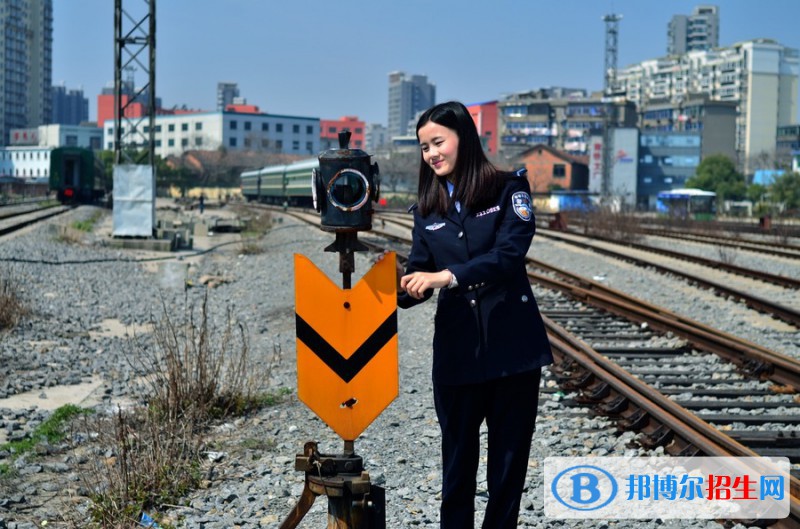 無(wú)錫2020年女生讀鐵路學(xué)校怎么樣