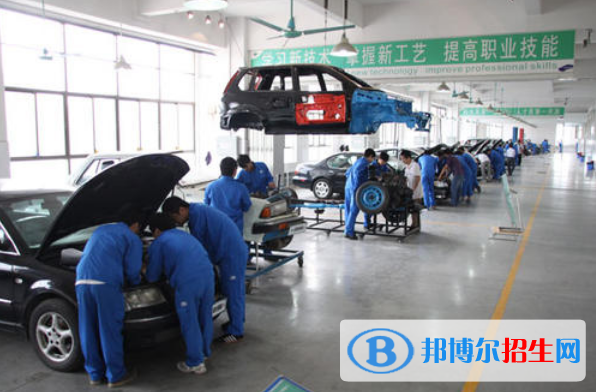 重慶2022年讀汽修學(xué)校什么專(zhuān)業(yè)最好