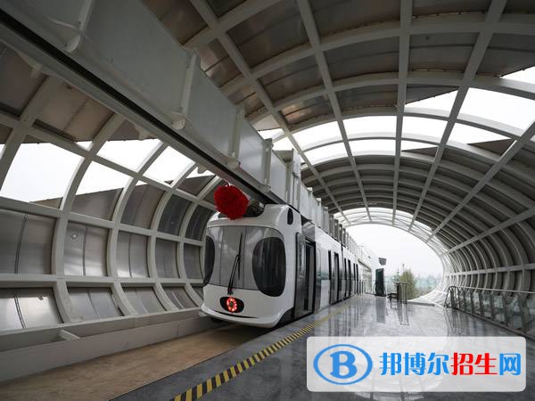 成都2020年鐵路學(xué)校學(xué)什么
