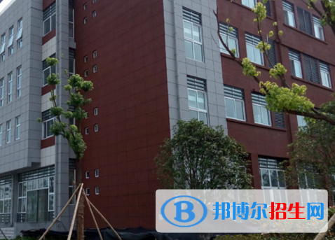 天長(zhǎng)工業(yè)學(xué)校2020年招生辦聯(lián)系電話