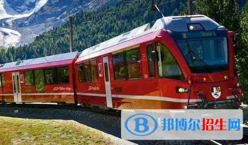 六盤水2020年鐵路學校都有什么專業(yè)適合男生