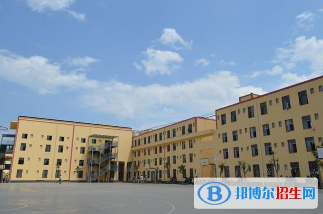 淅川電子中等職業(yè)學(xué)校2021年招生辦聯(lián)系電話(huà)