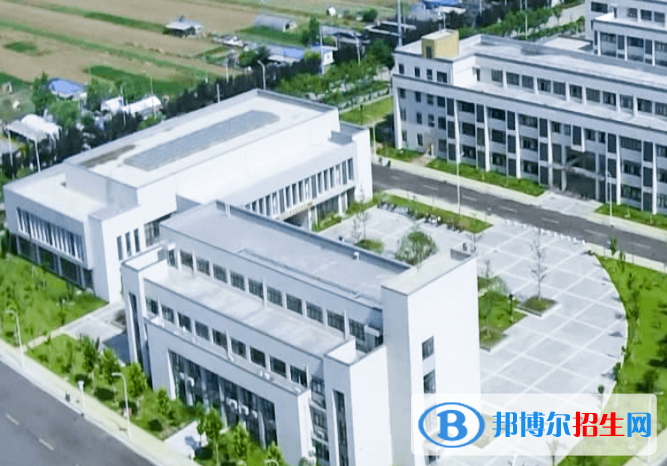 蚌埠工藝美術(shù)學(xué)校2020年報(bào)名條件、招生要求、招生對(duì)象