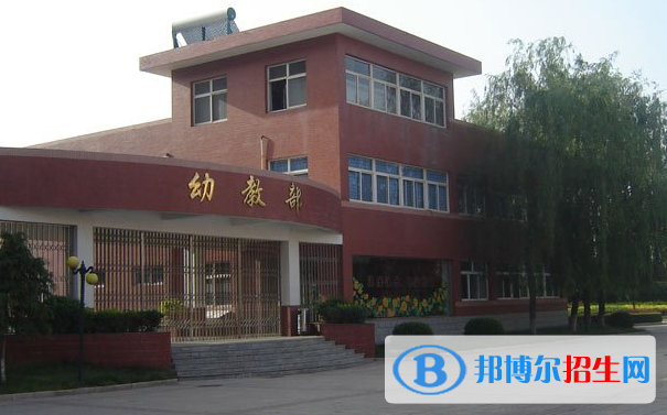 山西現(xiàn)代雙語學(xué)校高中部2020年報(bào)名條件、招生要求、招生對象