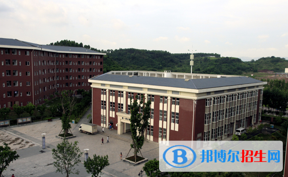 重慶2022年汽修學(xué)校畢業(yè)是什么學(xué)歷