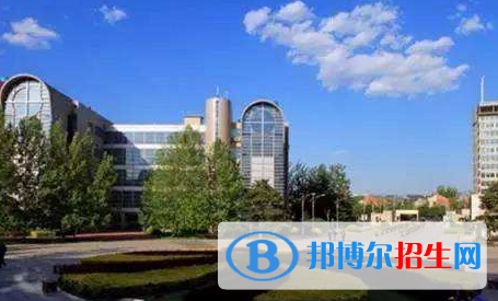 威海常春藤國際學校2020年招生辦聯系電話
