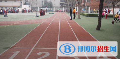 廣西玉林商貿(mào)技工學校2020年有哪些專業(yè)