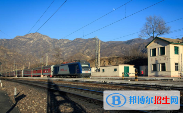 黃岡2020年鐵路學(xué)校大專有哪些