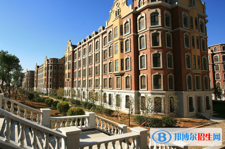 青島墨爾文中學(xué)2020年招生辦聯(lián)系電話(huà)