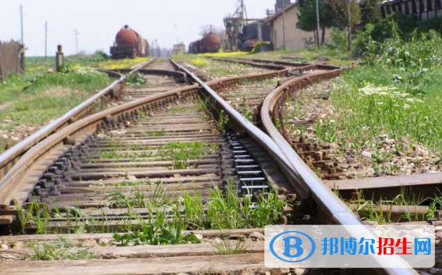 黃岡2020年中專鐵路學?？梢钥即髮? width=